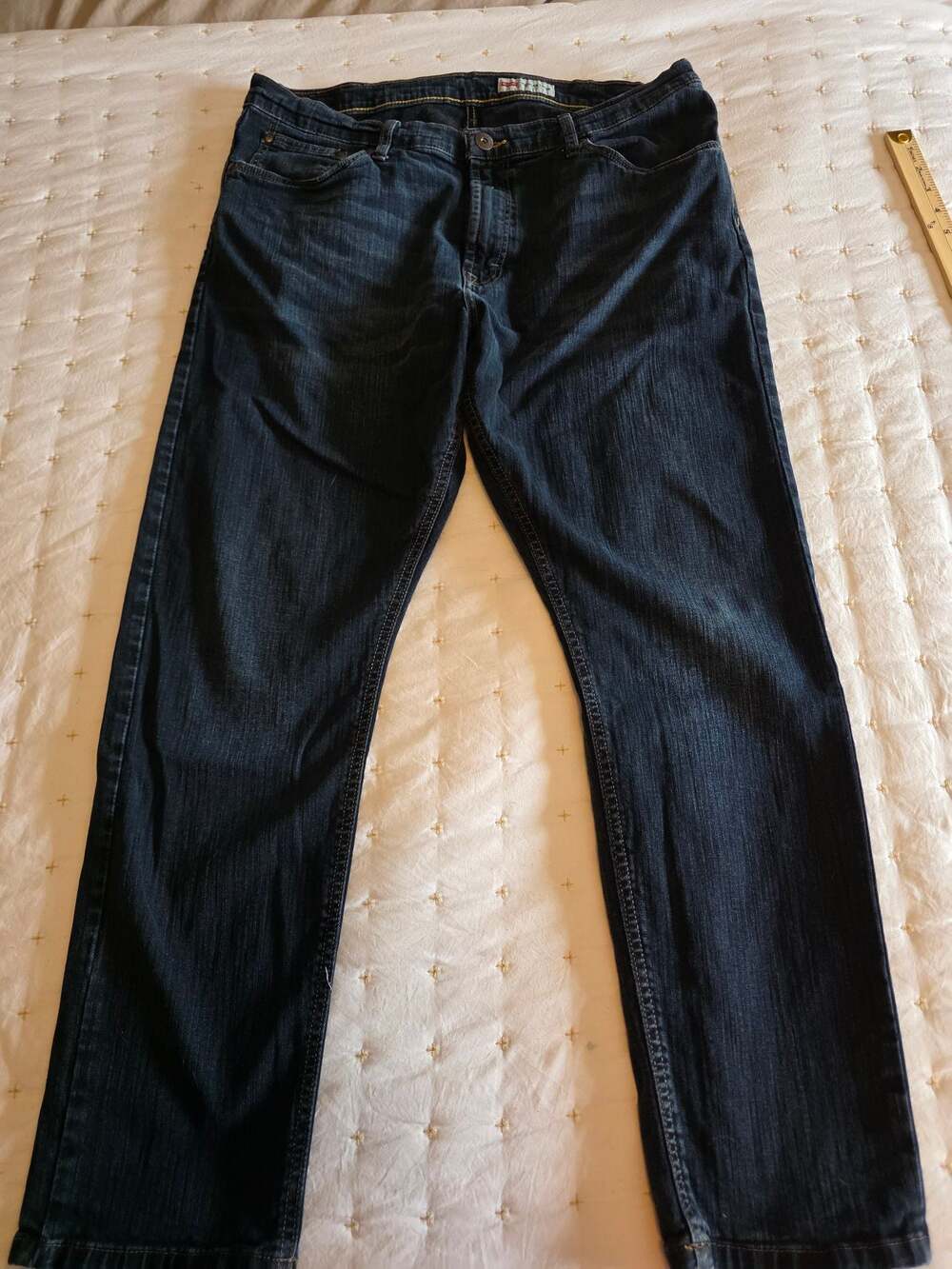 Wrangler Regular Taper Dark Wash Men's Jeans 36x30